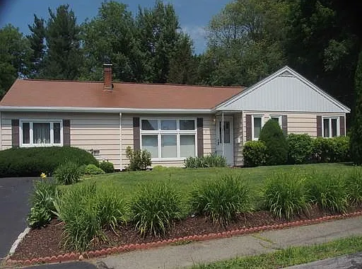 SF House 5 Brookdale Rd, Natick, MA 01760